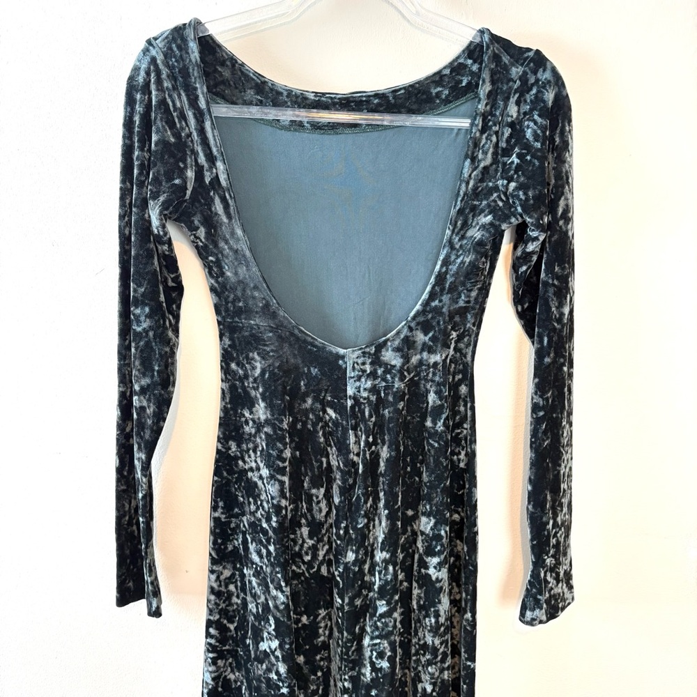 Vintage 90s Betsey Johnson crushed velvet Hunter green midi dress - Picture 6 of 8